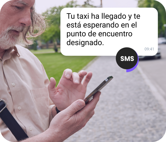 SMS automatizado que notifica al contacto la hora y el lugar de llegada del taxi.